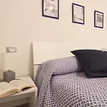 Nicolo באוני